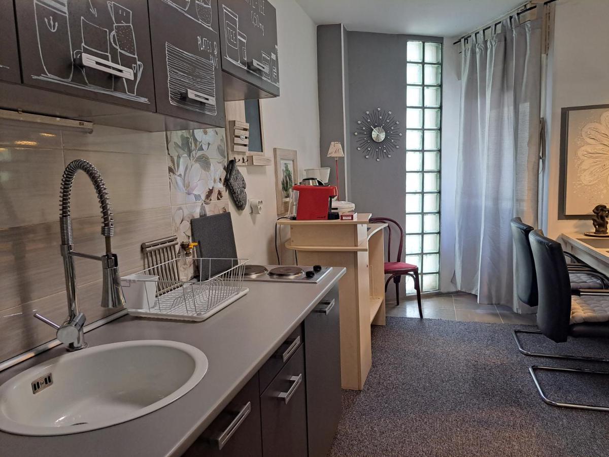 Iggory Apartment